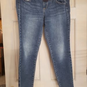 Small Maternity Skinny Jeans Full Belly, MD Wash